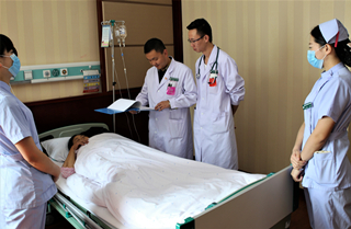 专家照片 092 (2).JPG